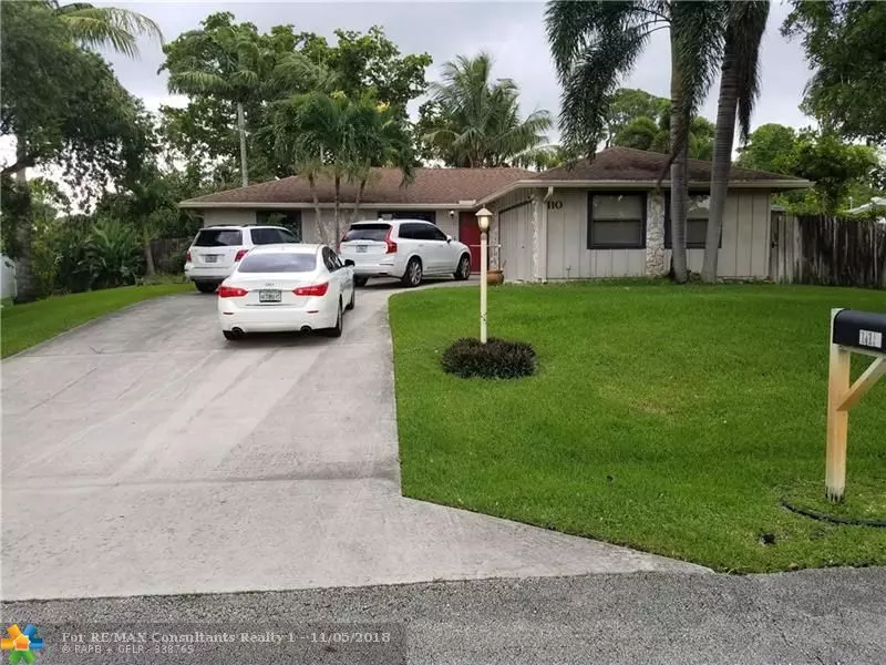 110 W Mango Rd, Lake Worth, FL 33467