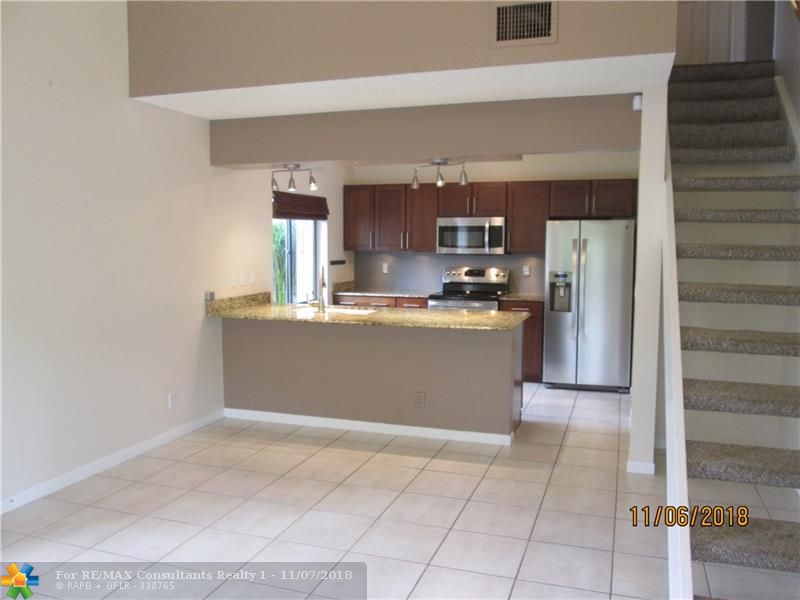 Oakland Park, FL 33309,3032 S Oakland Forest Dr  #2804