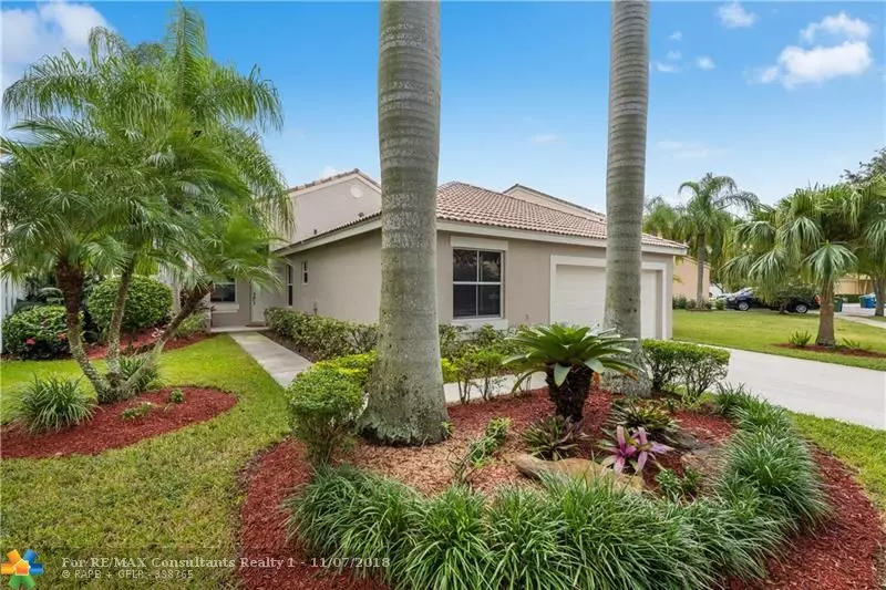 941 Briar Ridge Rd, Weston, FL 33327