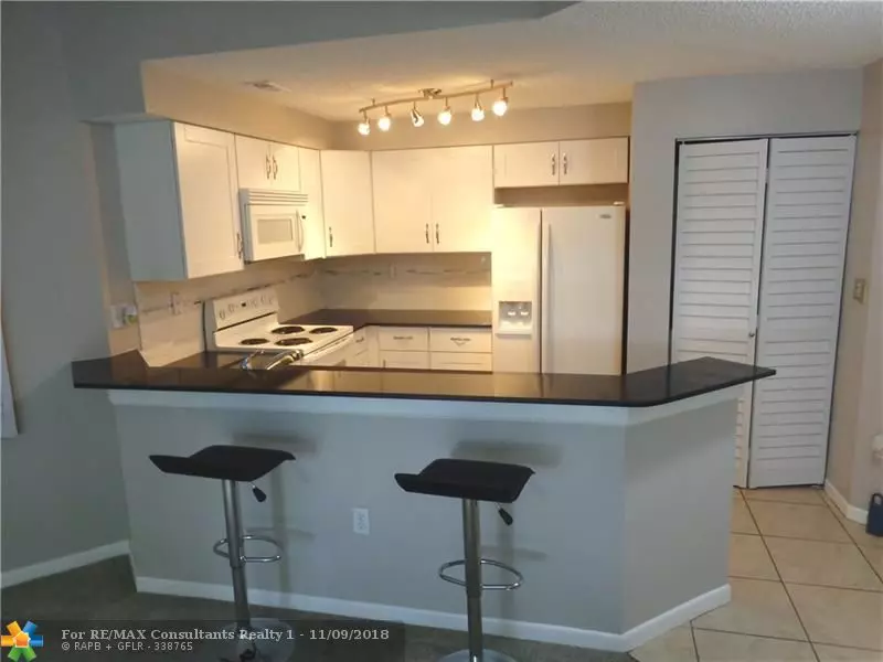 2445 SW 18th Ter  #905, Fort Lauderdale, FL 33315