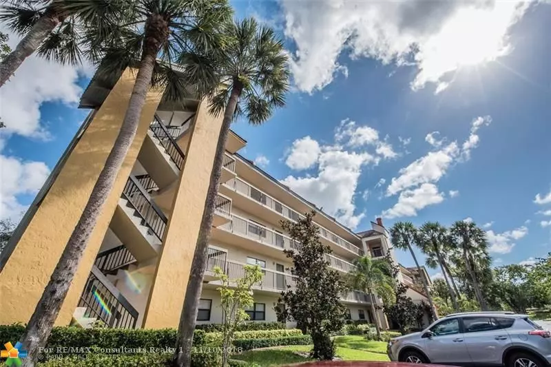 1718 Hammock Blvd  #208, Coconut Creek, FL 33063