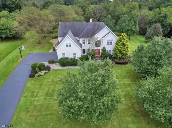 31 ASTER CT, Montgomery Twp., NJ 08502