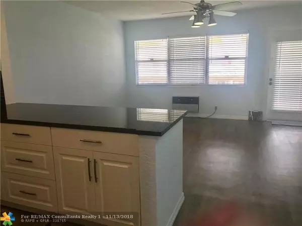 Deerfield Beach, FL 33442,110 Westbury E  #110