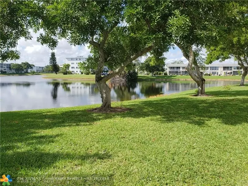 Deerfield Beach, FL 33442,1007 Farnham N  #1007