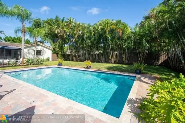 1556 NE 33RD ST, Oakland Park, FL 33334