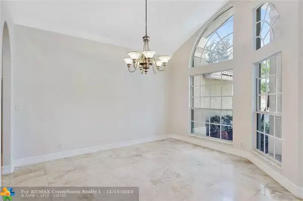 Royal Palm Beach, FL 33411,123 Kapok Cres