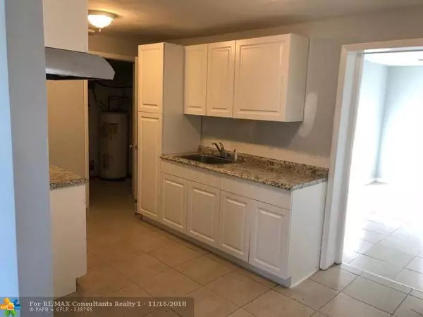 520 NW 13th Ave, Boynton Beach, FL 33435