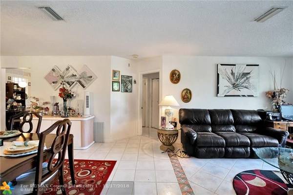 Coconut Creek, FL 33073,4151 Coral Tree Cir  #153