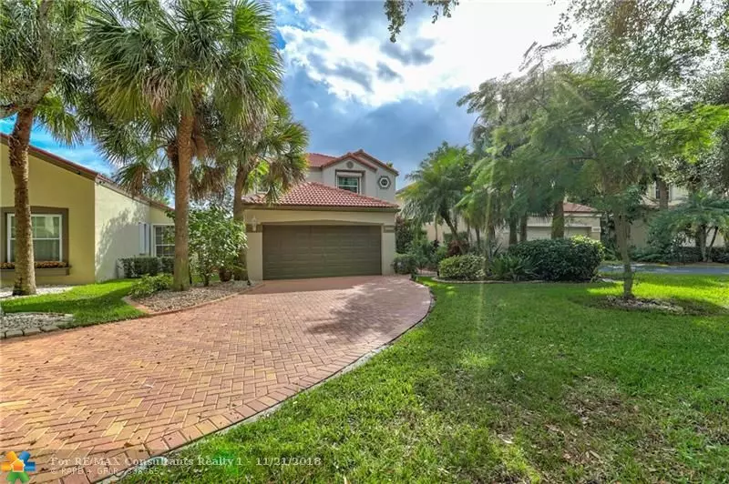 10680 NW 10th St, Plantation, FL 33322