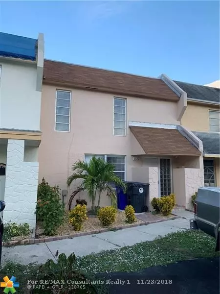 North Lauderdale, FL 33068,1321 SEAVIEW DR  #1