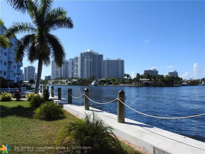 Hallandale, FL 33009,3177 S Ocean Dr  #128