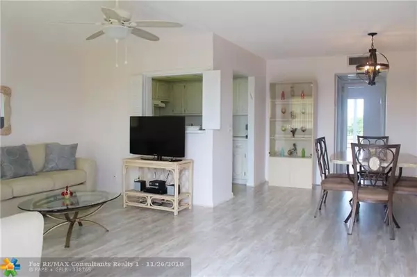 Deerfield Beach, FL 33442,4077 Cambridge D  #4077