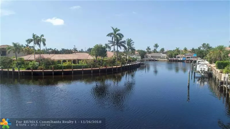 2300 NE 34th Ct, Lighthouse Point, FL 33064