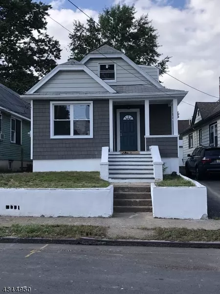 320-322 E 28TH ST, Paterson City, NJ 07514