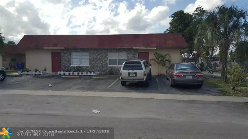 931 SW 80th Ave, North Lauderdale, FL 33068