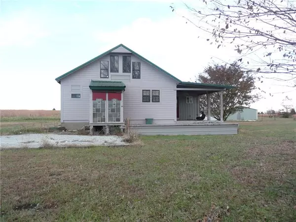 7067 E 126 Road, Holdenville, OK 74848