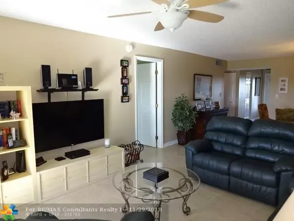 Lauderhill, FL 33319,5900 NW 44th St  #712