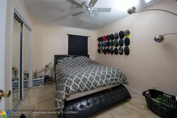 Fort Lauderdale, FL 33304,736 NE 13th Ct  #23