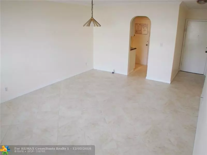 Fort Lauderdale, FL 33308,1821 NE 62nd St  #408