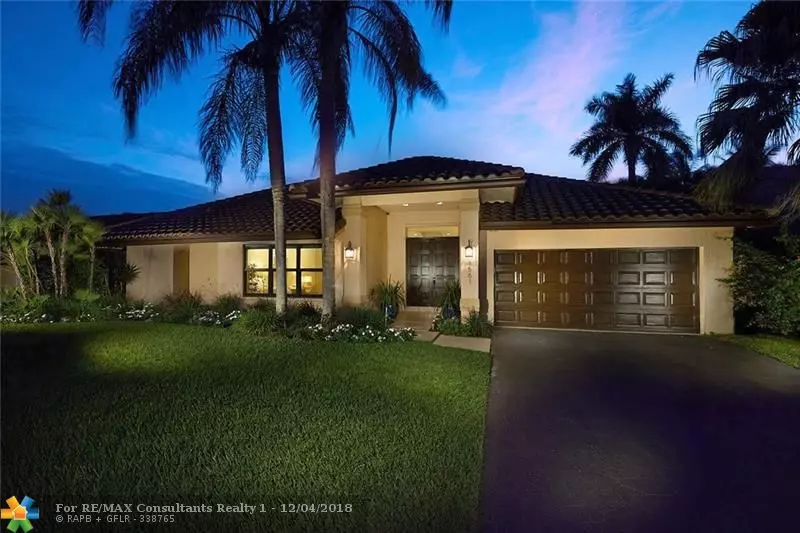 1561 NW 100th Way, Plantation, FL 33322