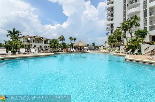 Pompano Beach, FL 33062,1361 S Ocean Blvd  #302