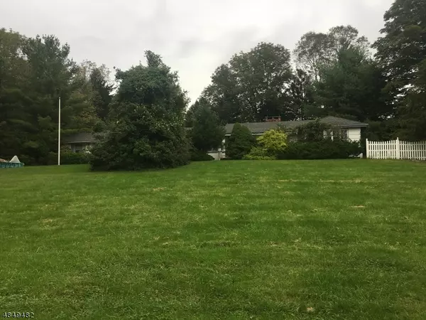 41 DOUGLASS AVE, Bernardsville Boro, NJ 07924