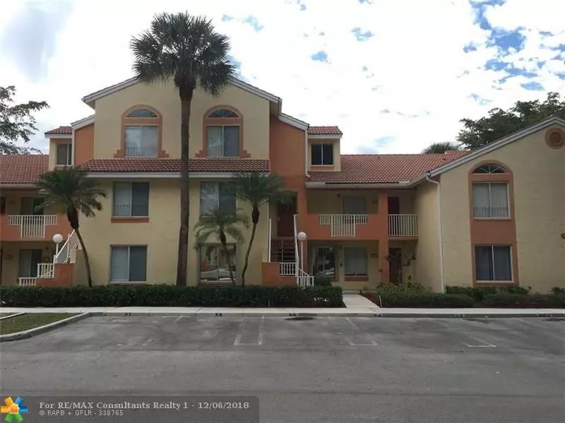 1076 Coral Club Dr  #1076, Coral Springs, FL 33071