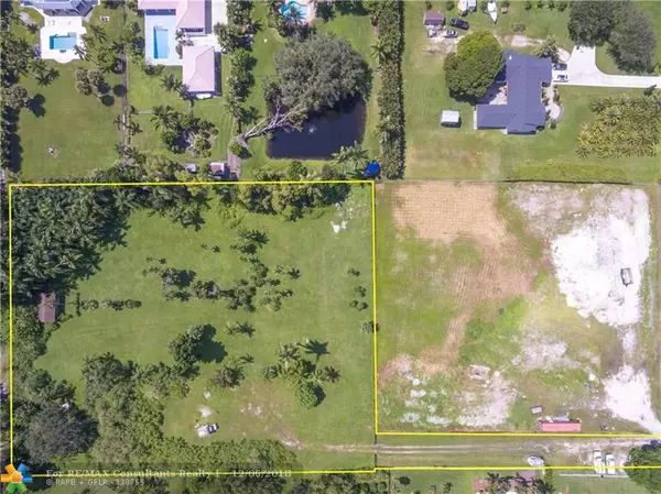 Davie, FL 33328,10940 SW 48th St