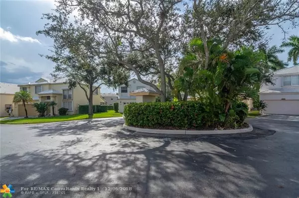 Plantation, FL 33324,9302 NW 8th Cir