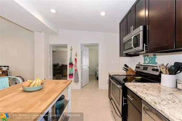 Pompano Beach, FL 33064,1743 NE 48th Ct