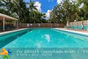 Plantation, FL 33317,6800 Cypress Rd  #112