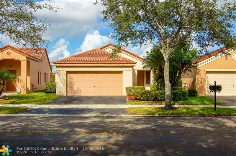 1561 Estancia Cir, Weston, FL 33327