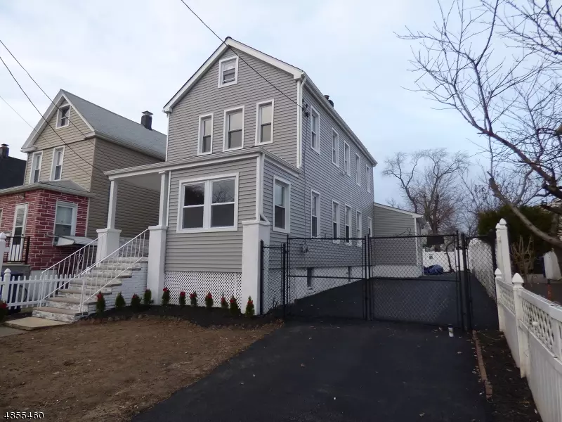 168 BERDAN PL, Hackensack City, NJ 07601