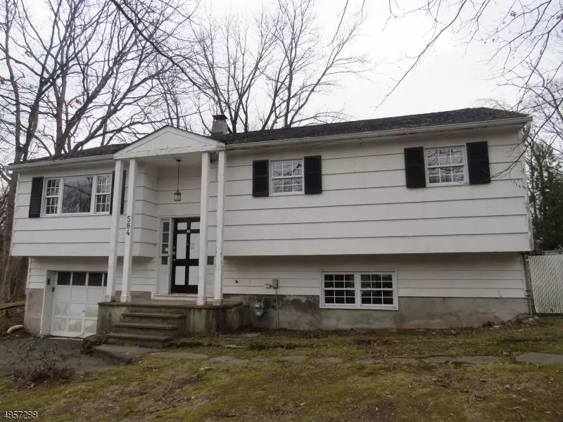 584 RIDGE RD, West Milford Twp., NJ 07480