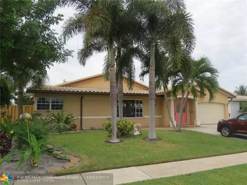 808 SE 14th Dr, Deerfield Beach, FL 33441