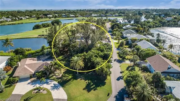 9056 Mockingbird DR, Sanibel, FL 33957