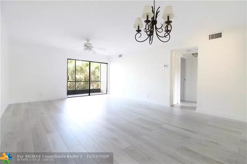 Boca Raton, FL 33486,900 SW 9th Street Cir  #104