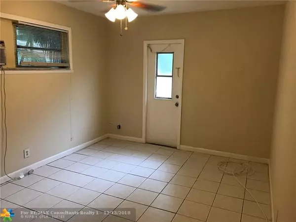 Davie, FL 33314,6108 SW 48 CT