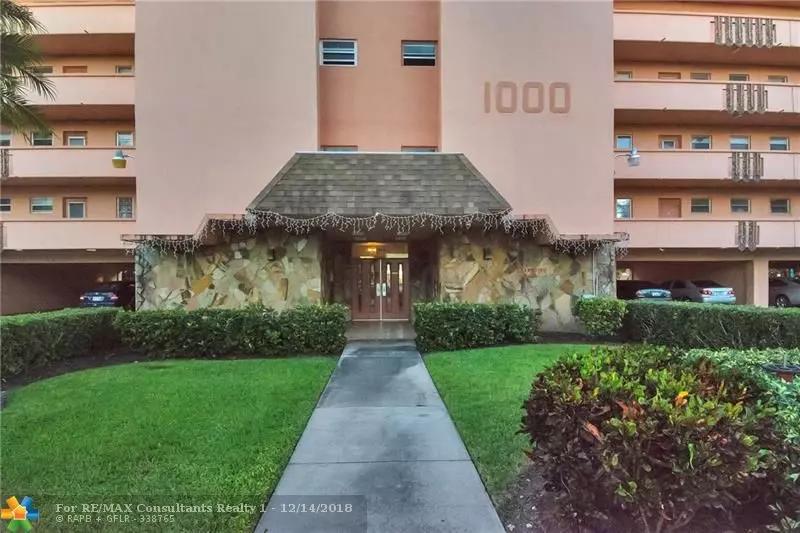 1000 NE 14th Ave  #308, Hallandale, FL 33009