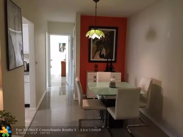 Fort Lauderdale, FL 33304,700 Bayshore Dr  #25