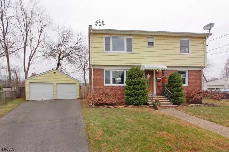 Bloomfield Twp., NJ 07003,19 WRIGHT CT