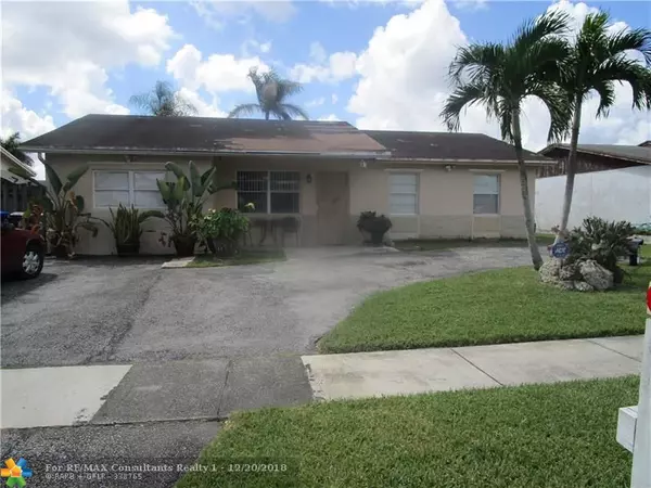 7694 SW 7th St, North Lauderdale, FL 33068