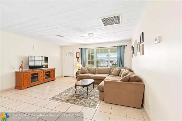 Pompano Beach, FL 33064,1521 NE 34th Ct