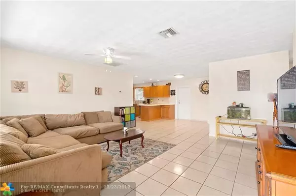 Pompano Beach, FL 33064,1521 NE 34th Ct