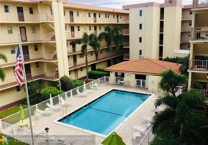 4629 Poinciana St  #502, Lauderdale By The Sea, FL 33308