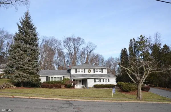 8 GROVER DR, Wayne Twp., NJ 07470