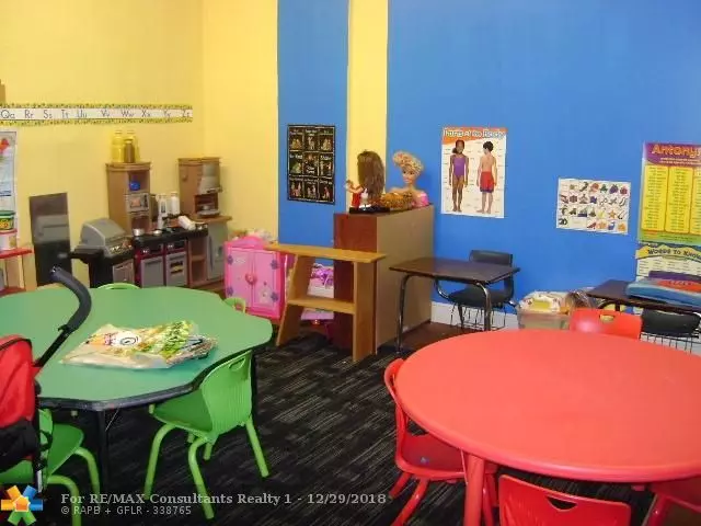 Lauderhill, FL 33312,Daycare