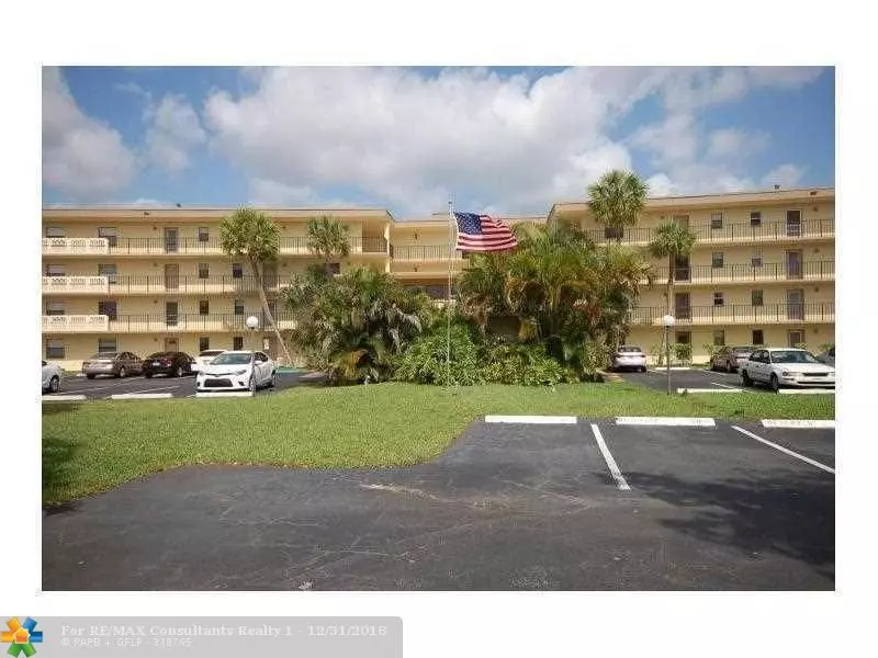 9355 SW 8th St  #121, Boca Raton, FL 33428