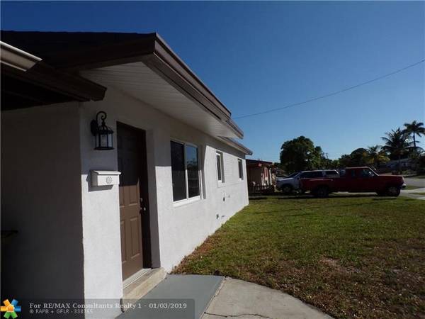 Davie, FL 33314,6211 SW 39th St