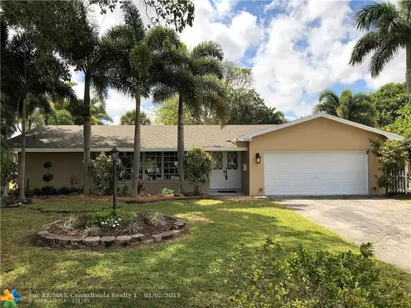 2365 SW 27th Ter, Fort Lauderdale, FL 33312